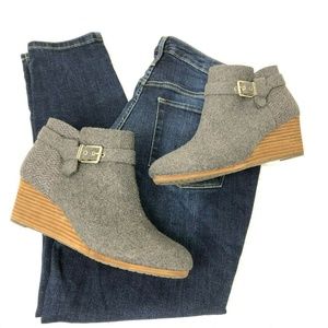 darcy wedge bootie